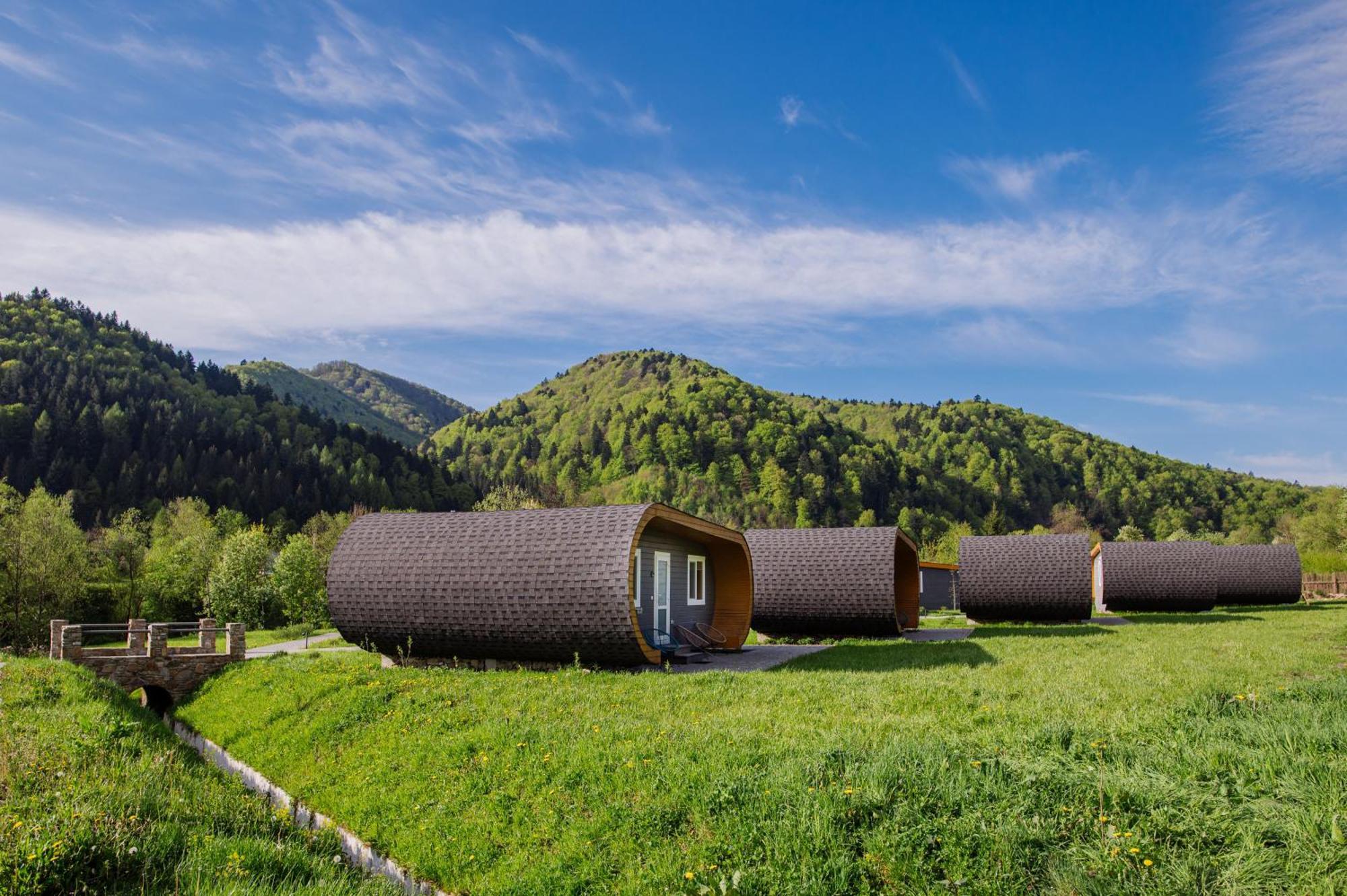 Рибничанка Hotel Skhidnytsia Екстериор снимка