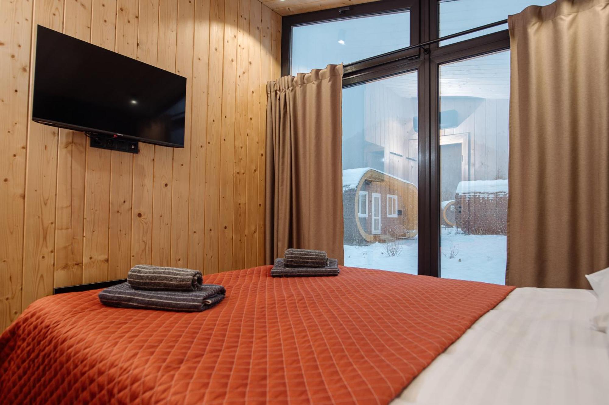 Рибничанка Hotel Skhidnytsia Стая снимка